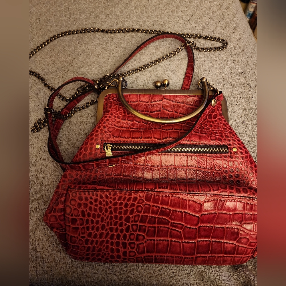 Patricia Nash crossbody bag.